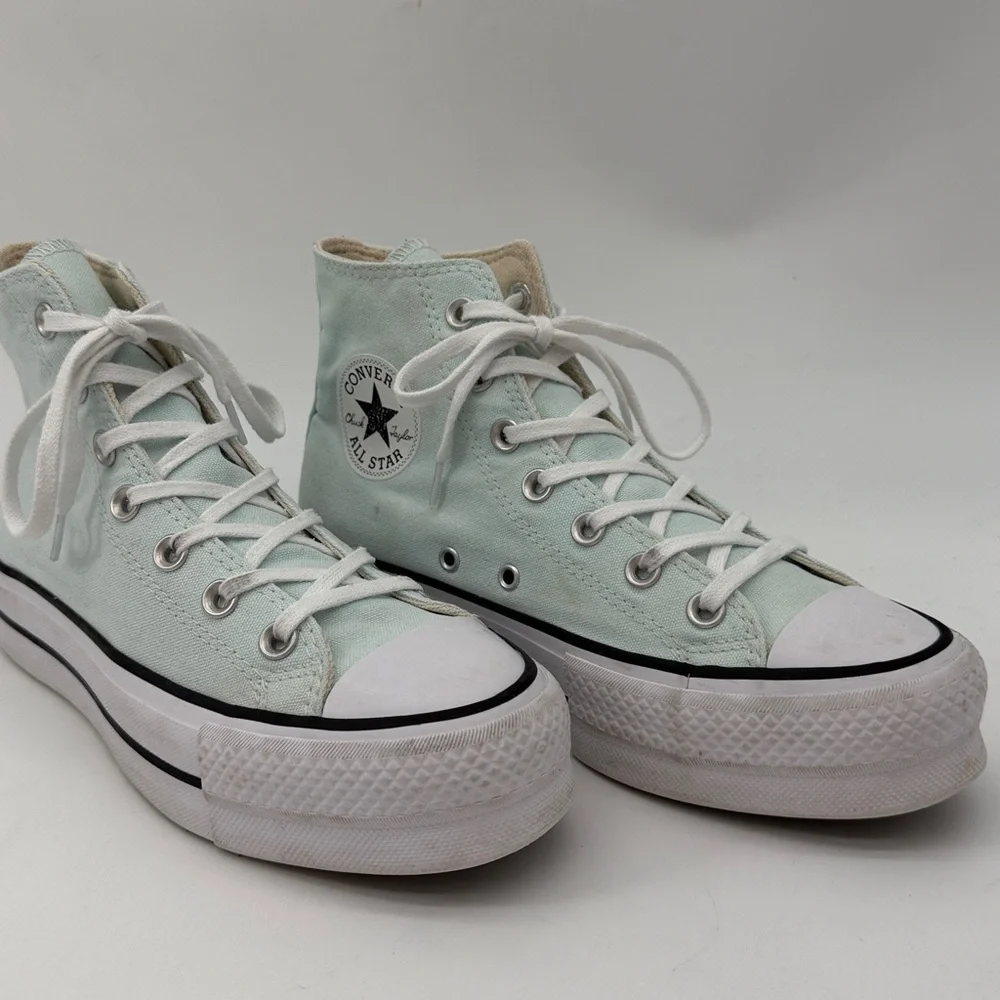 Converse Chuck Taylor All Star Lift Hi Platform Women's Size 7 Light Mint